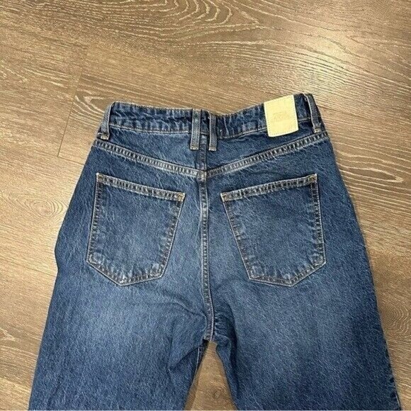 Zara Women’s Blue Straight Leg High Waisted Raw Hem Jeans Size 4 Dark Wash - Picture 7 of 14